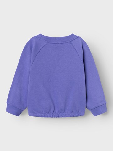 NAME IT - Sweatshirt 'RODJA' em roxo