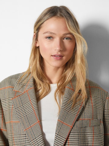 Bershka Blazer in Brown