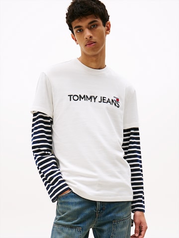 T-Shirt Tommy Jeans en blanc : devant