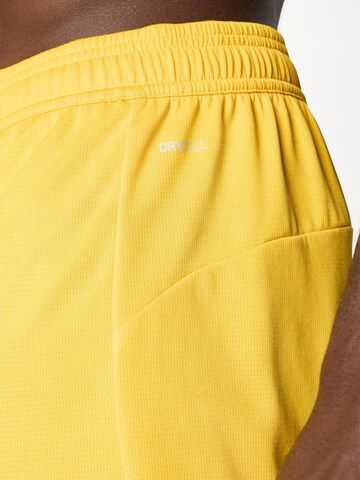 PUMA Regular Sportbroek 'Borussia Dortmund 25/26' in Geel