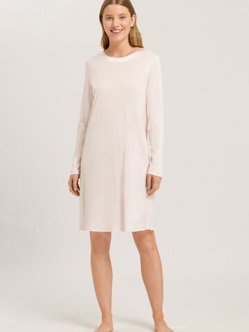 Hanro - Camisola de pijama ' Grand Central ' em bege