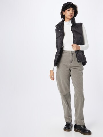 Gilet 'Palma' di ONLY in nero