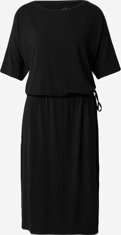 Rochie de la Juvia pe negru: față