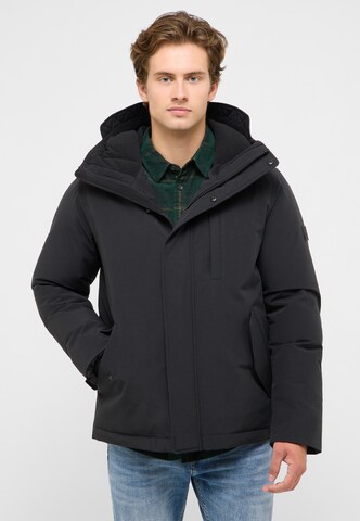 MUSTANG Winter Jacket ' Aspen ' in Black: front