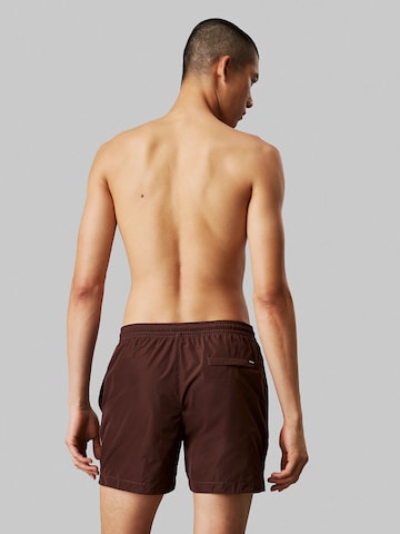 Shorts de bain 'Essentials' Calvin Klein Swimwear en marron