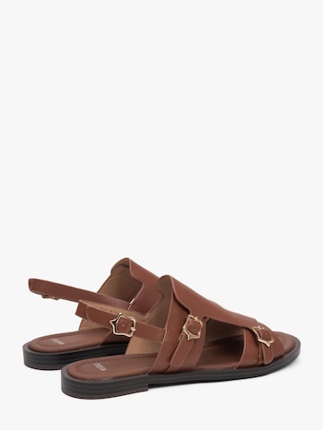 Estro Sandaal '225509' in Bruin