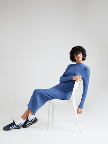 s.Oliver Knitted dress in Blue