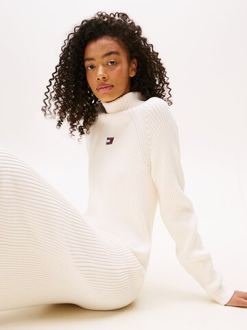 Robe Tommy Jeans en blanc