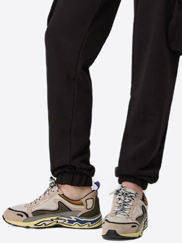 No Matter What Tapered Hose in Schwarz