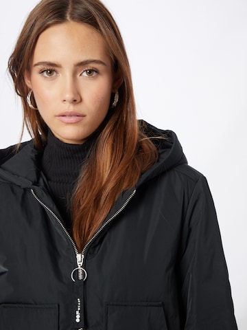 Manteau d’hiver OOF WEAR en noir