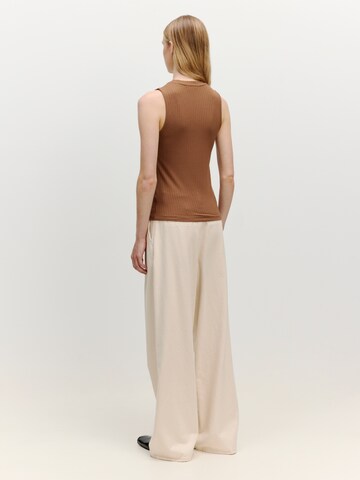 EDITED Top 'Naela' in Brown