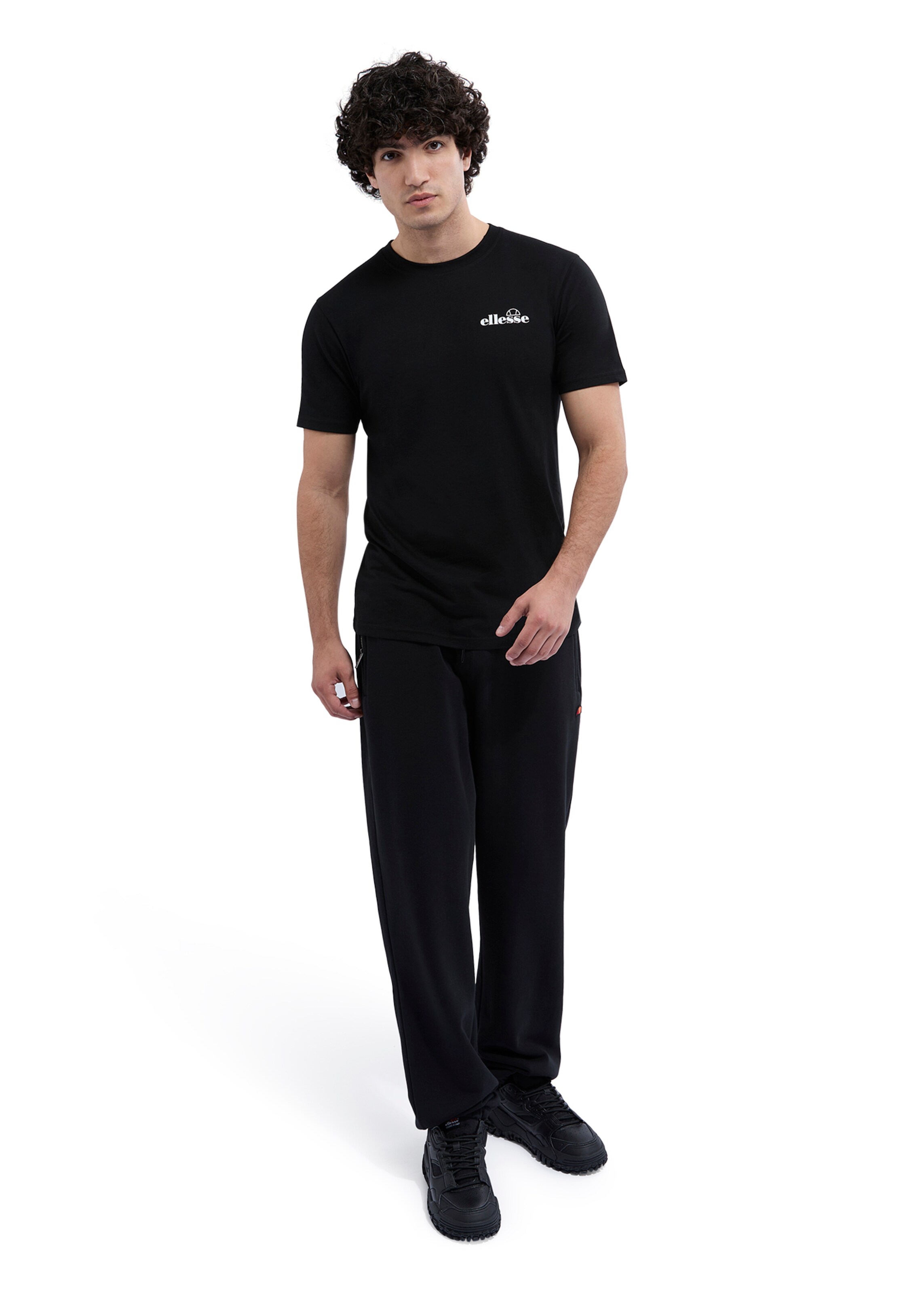 ELLESSE Shirt in Zwart: voorkant