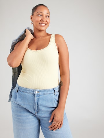 ONLY Carmakoma Top 'CARSARA SHARAI' | bež barva: sprednja stran