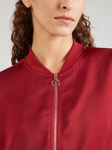 ABOUT YOU Átmeneti dzseki 'Katrin' - piros