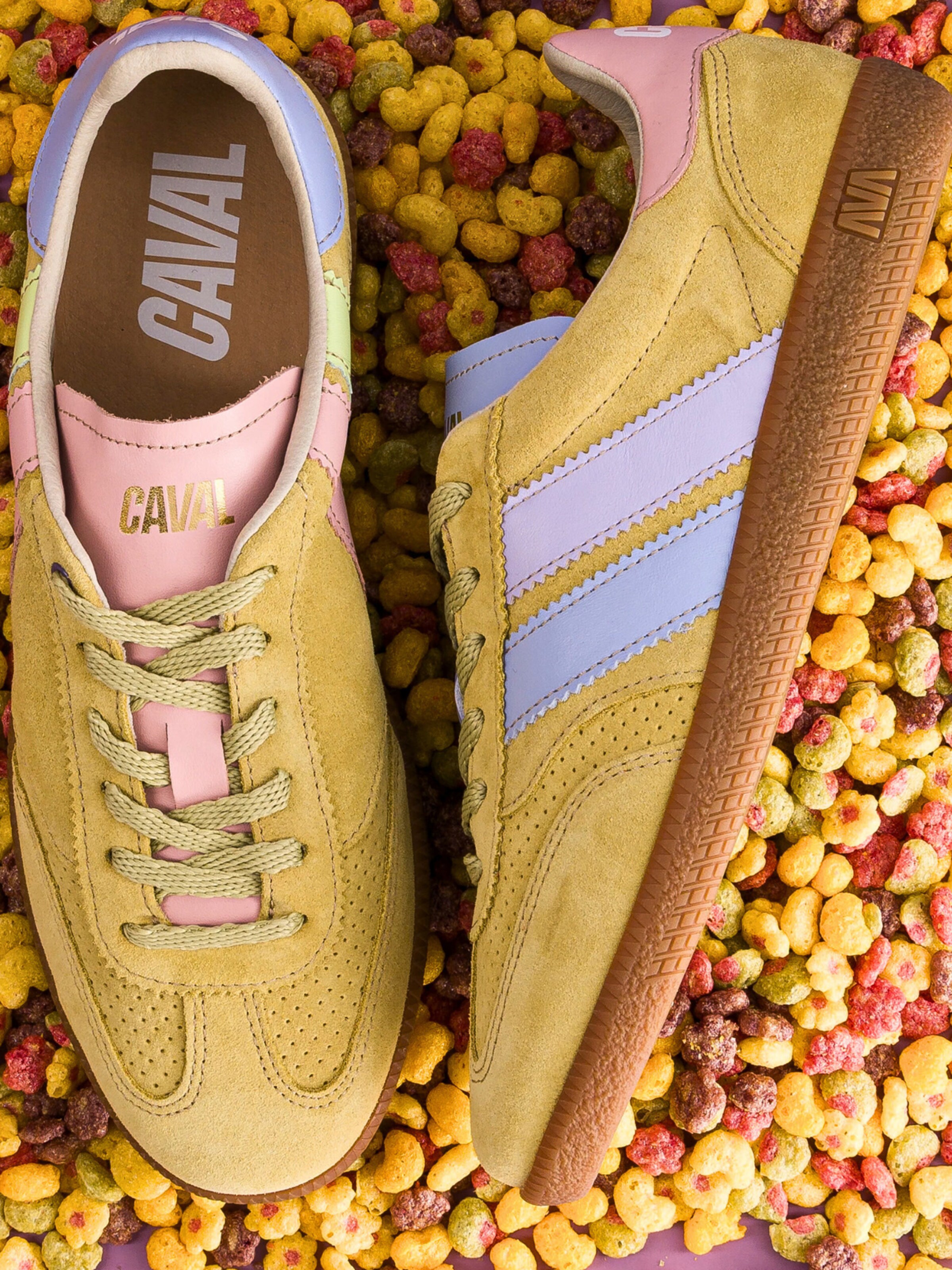 Caval - Sapatilhas baixas ' PULSE ' em amarelo