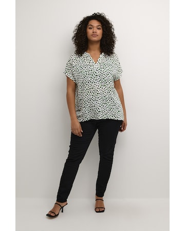 KAFFE CURVE Blouse 'Anny' in Groen