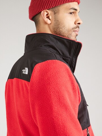 THE NORTH FACE Bluza polarowa 'RETRO DENALI' w kolorze czerwony