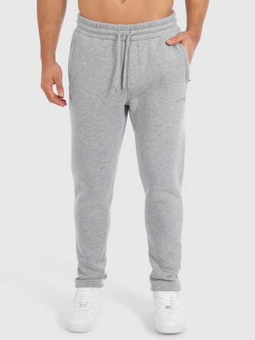 Coupe slim Pantalon 'Evra' Smilodox en gris : devant