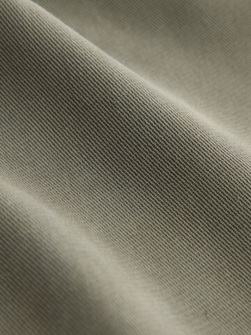 Next Tapered Hose in Grün