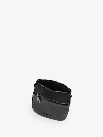 juoda VALENTINO Rankinė su ilgu dirželiu