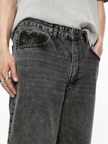 Loosefit Jean Pull&Bear en noir