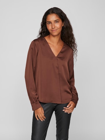 VILA - Blusa em castanho: frente