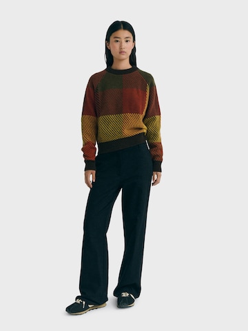 Thinking MU Svetr 'Nur' – hnědá