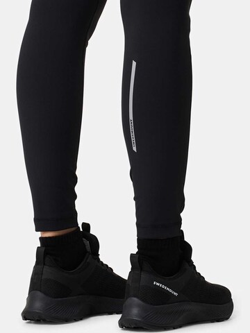 SWEDEMOUNT Skinny Sporthose 'Core'‌‌ in Schwarz