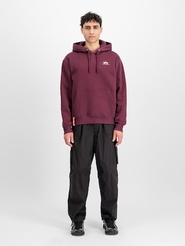 ALPHA INDUSTRIES - Pullover 'Basic' em vermelho: frente