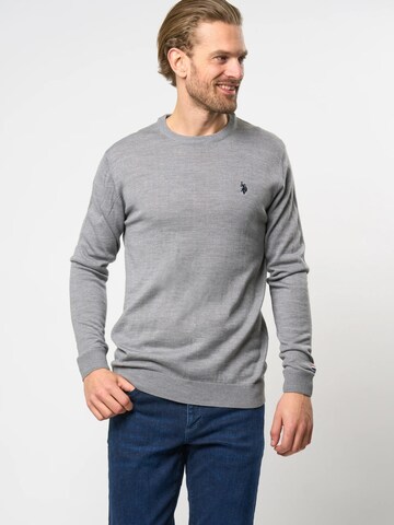 U.S. POLO ASSN. Neulepaita 'Kent' värissä harmaa: etupuoli