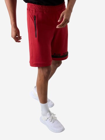 Tommy Life Hose 'Shorts'‌‌‌‌‌‌‌‌‌ in Rot
