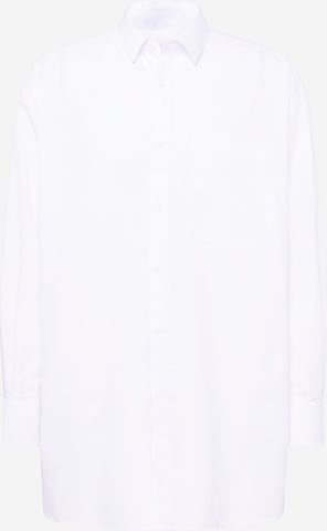 Coupe regular Chemise TOPMAN en blanc : devant