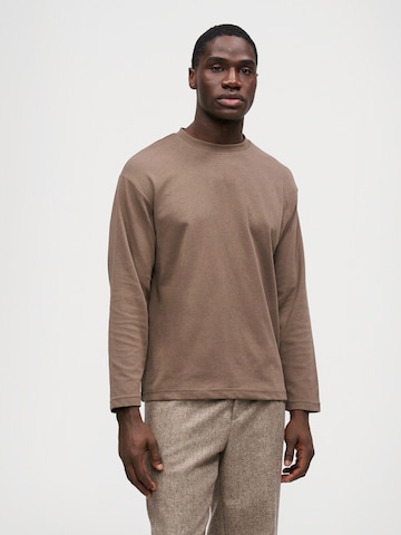 SELECTED Koszulka 'SLHOSCAR' w kolorze brązowy: przód