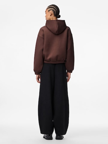 PIECES Sweat jacket 'PCBucuba' in Brown