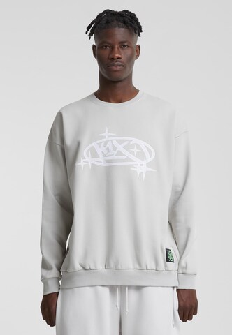 K1X Sweatshirt in Grijs: voorkant