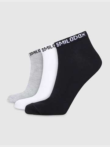 Smilodox Socks ' 3er Sneaker Socks ' in Mixed colours: front