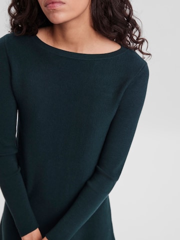 Vero Moda Curve Knitted dress 'NANCY' in Green