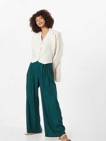 Ted Baker Wide leg Pleat-front trousers 'Krissi' in Green