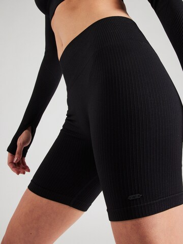 4F Skinny Sports trousers in Black