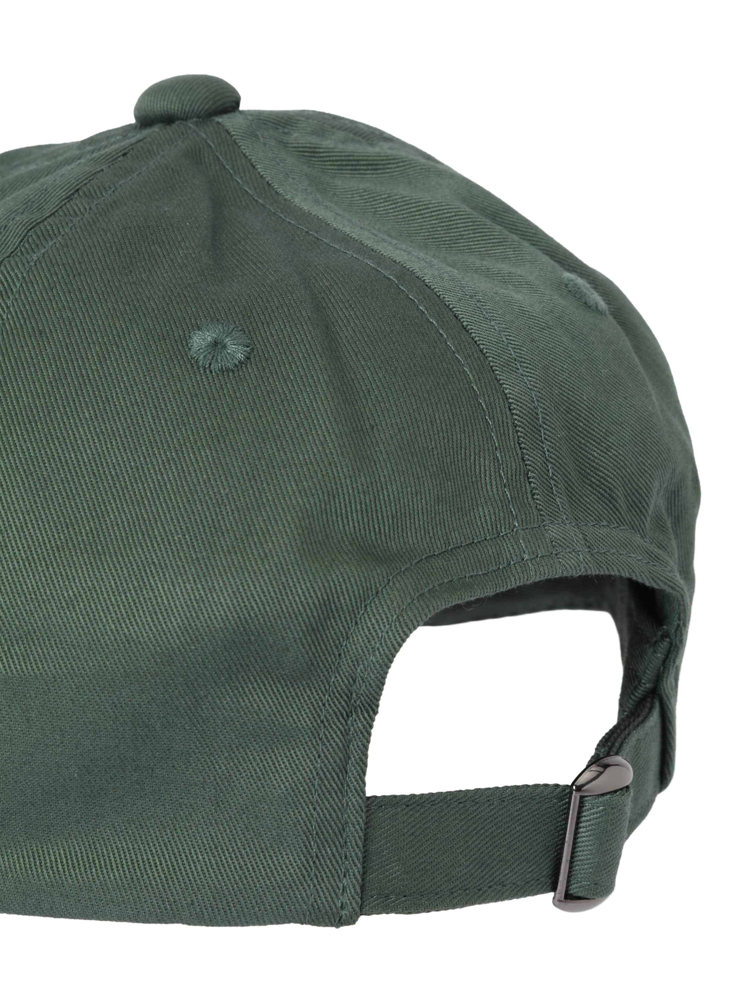 Șapcă de la EA7 Emporio Armani pe verde