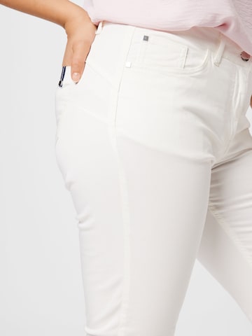 Coupe slim Pantalon 'RECCO' Persona by Marina Rinaldi en blanc
