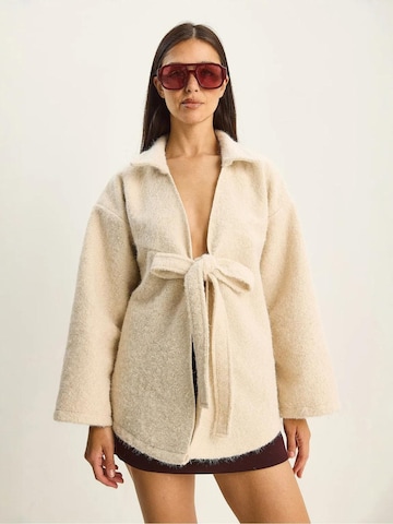 Bianco Lucci Strickjacke in Beige