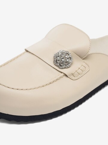 Bianco Mules 'GEM' in Beige