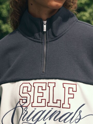 self. Sweatshirt in Blau