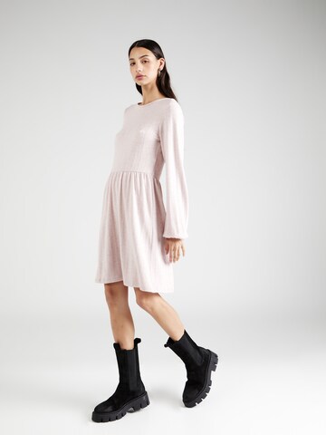 Robes en maille 'ANDREA' JDY en rose : devant