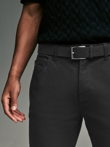 Coupe slim Pantalon Next en noir