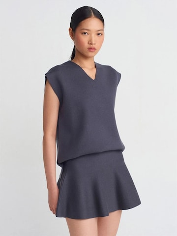 Dilvin Sweater 'Pullover' in Grey: front