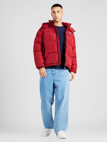 Tommy Jeans Winterjas 'Alaska' in Rood