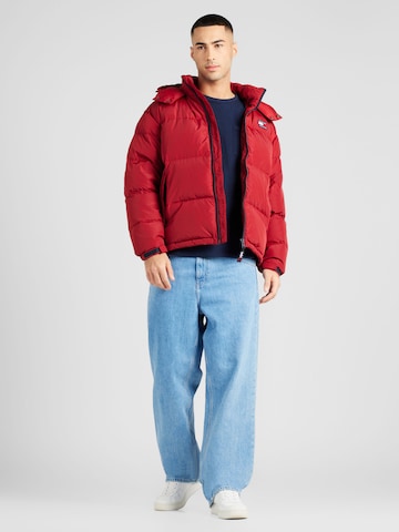 Tommy Jeans - Casaco de inverno 'Alaska' em vermelho
