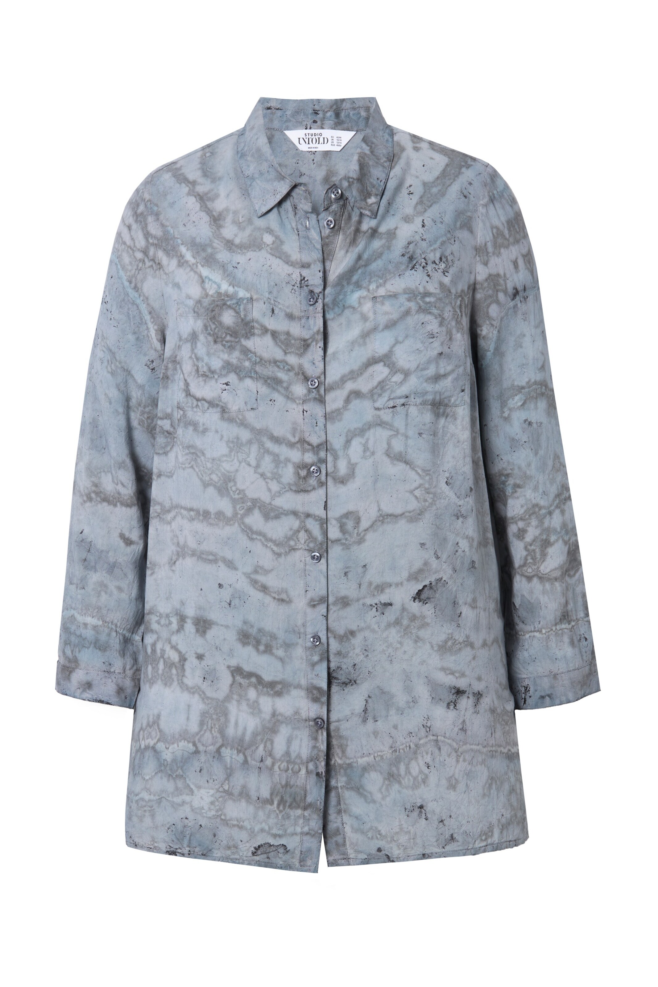 Studio Untold Blouse in Blue: front